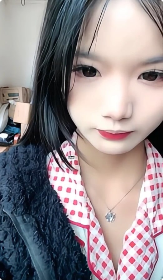 短发欧美女生头像霸气_观看免费无删减完整版